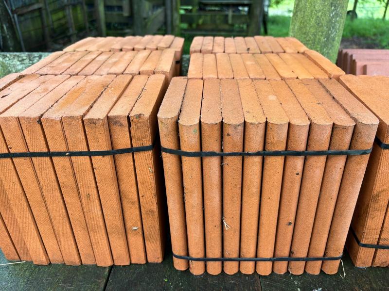 Pavers terracotta bullnose