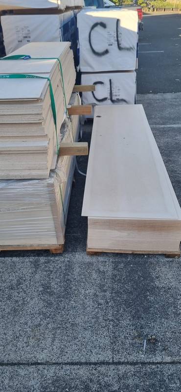 150 sheets of hardies board 450mm×2400mm 4.5mm hardieSoffit