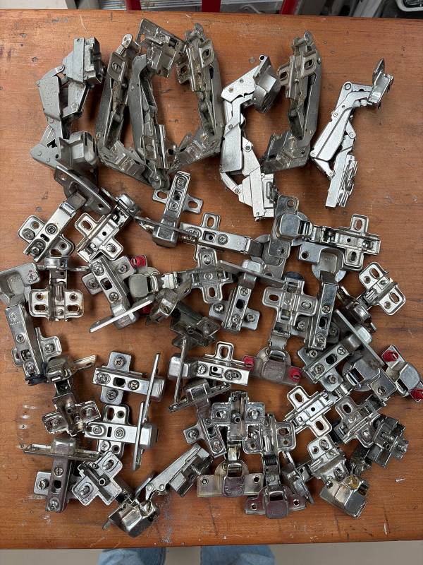 Assorted cabinet hinges